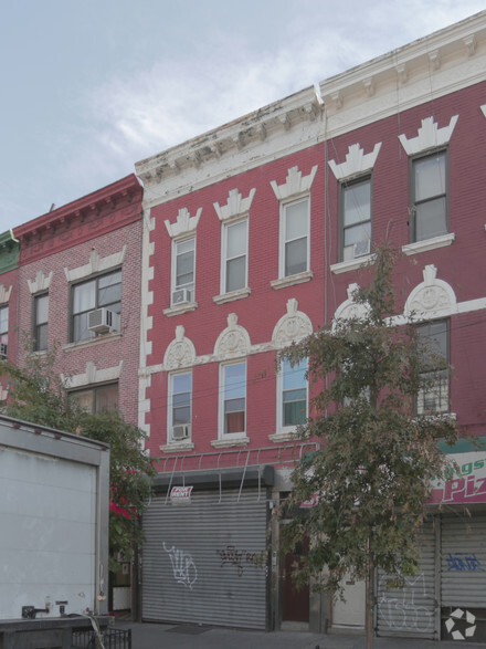 257 Kingston Ave, Brooklyn, NY en alquiler - Foto del edificio - Imagen 1 de 4