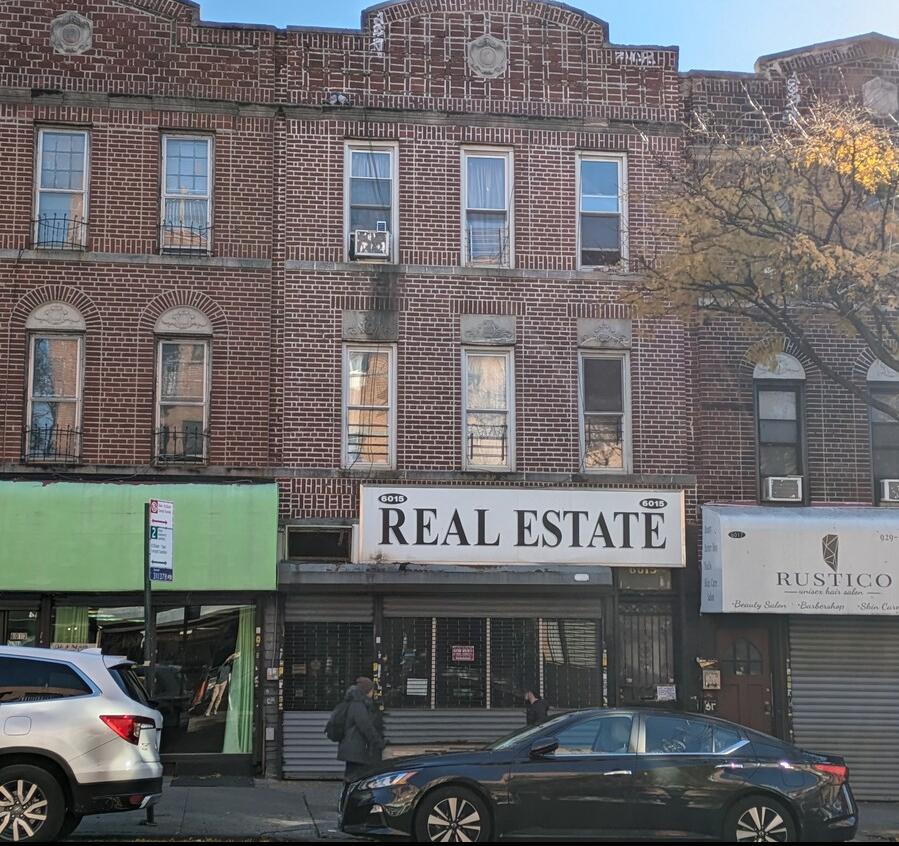 6015 5th Ave, Brooklyn, NY en alquiler Foto principal- Imagen 1 de 2