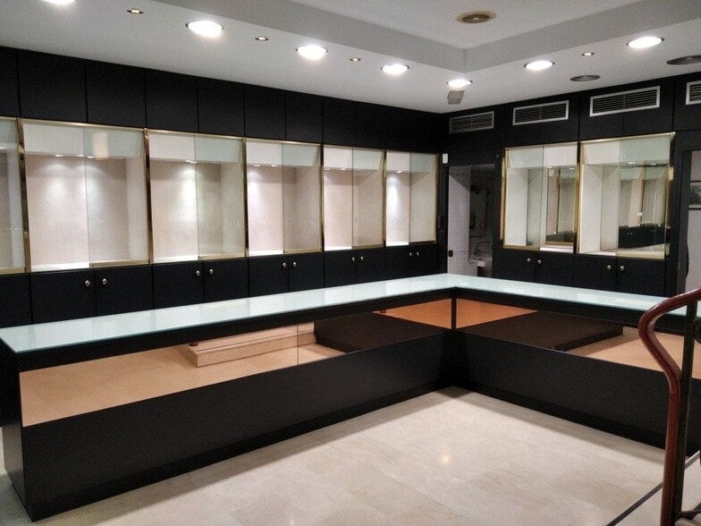 Local en Lorca, Murcia en alquiler - Foto del interior - Imagen 3 de 8