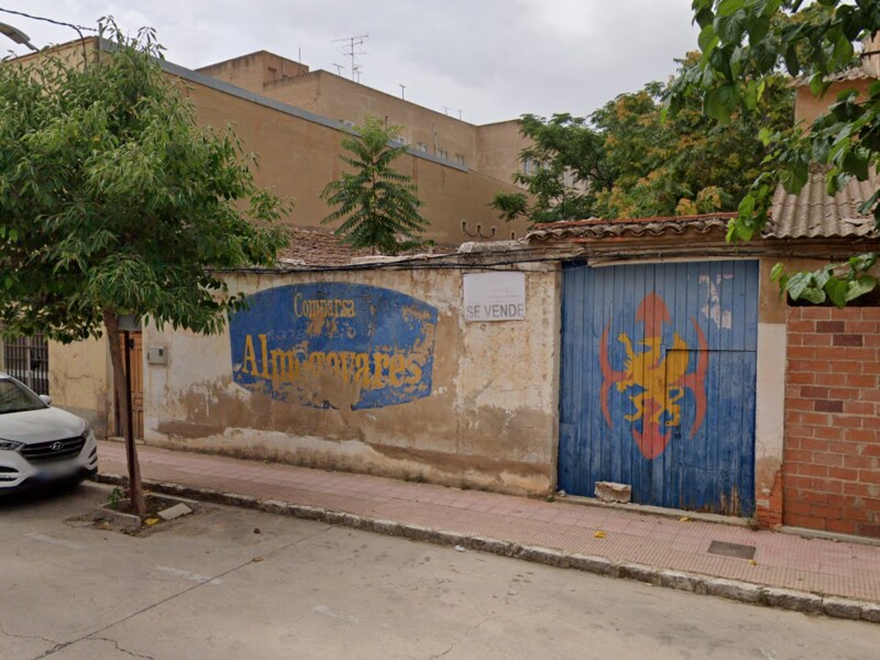 Calle de Mendizábal, Almansa, Albacete en venta Foto del edificio- Imagen 1 de 4