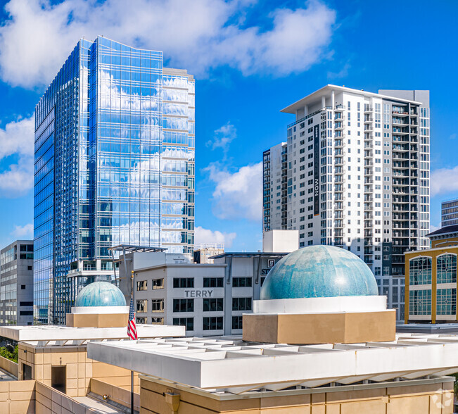 201 E Las Olas Blvd, Fort Lauderdale, FL en alquiler - Foto del edificio - Imagen 2 de 21