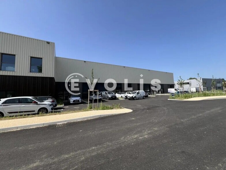 170 Rue Des Terres Bourdin, Rillieux-la-Pape en venta - Foto del edificio - Imagen 2 de 9