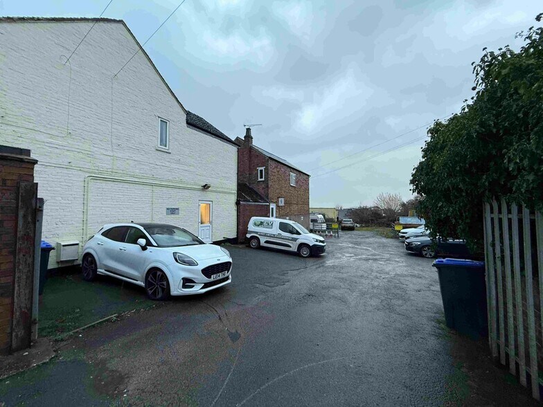 34 Church St, Uttoxeter en alquiler - Foto principal - Imagen 1 de 11