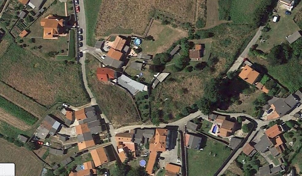 Rúa Pardiñeiro, 11, Oleiros, La Coruna en venta - Foto del edificio - Imagen 1 de 11