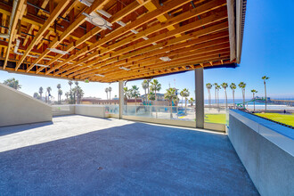 951 Seacoast Dr, Imperial Beach, CA en alquiler Foto del edificio- Imagen 2 de 2