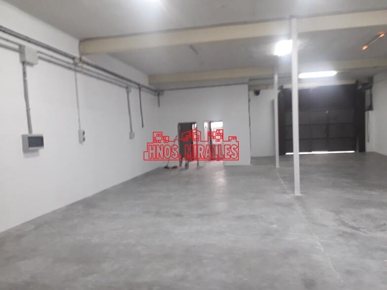 Nave en Elche, Alicante en alquiler - Foto del interior - Imagen 1 de 11