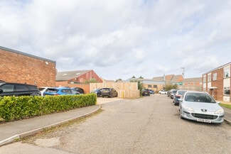 Más detalles de 1-3 Willow Rd, Yaxley - Nave en venta