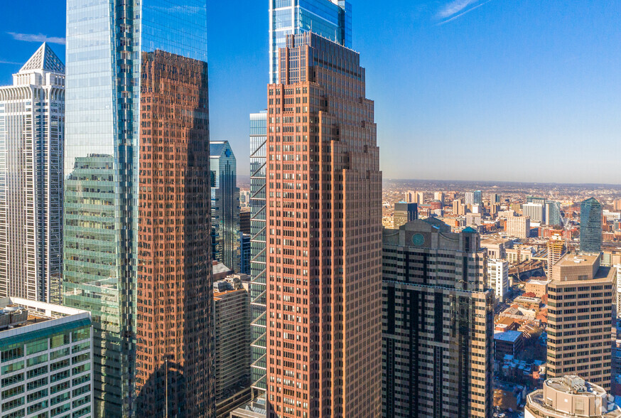 1717 Arch St, Philadelphia, PA en alquiler - Foto del edificio - Imagen 1 de 21