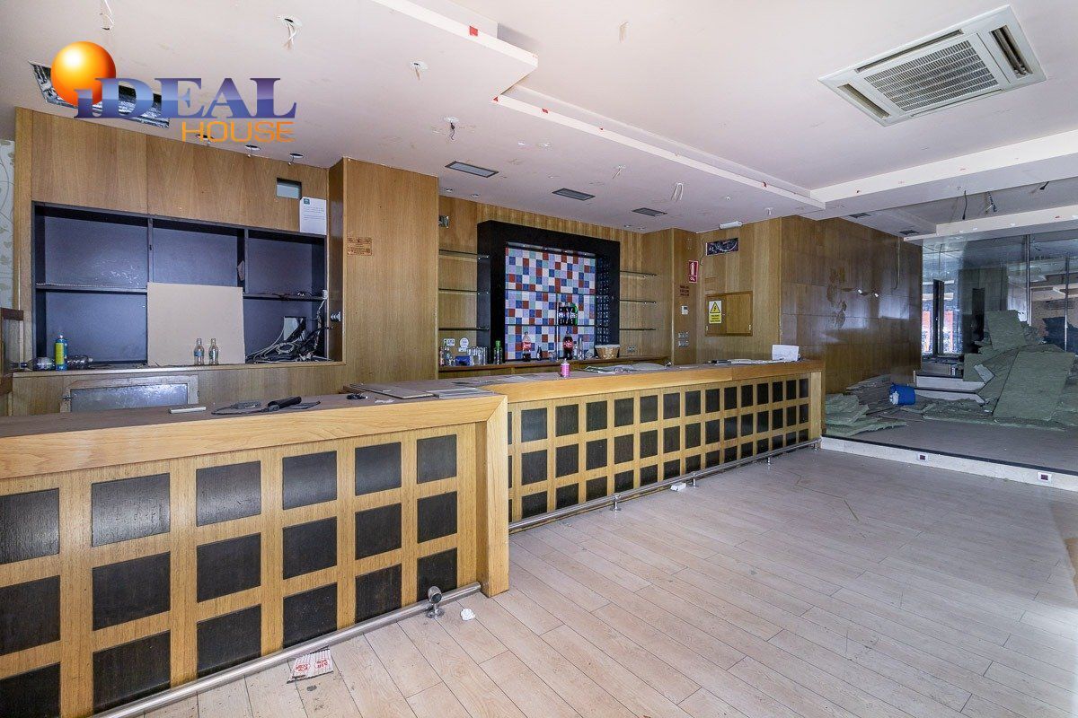 Local en Granada, Granada en venta Foto del interior- Imagen 1 de 15