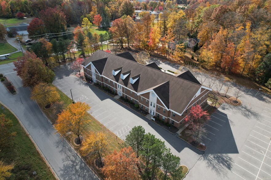 6900-6950 S Edgerton Rd, Brecksville, OH en alquiler - Foto del edificio - Imagen 1 de 6