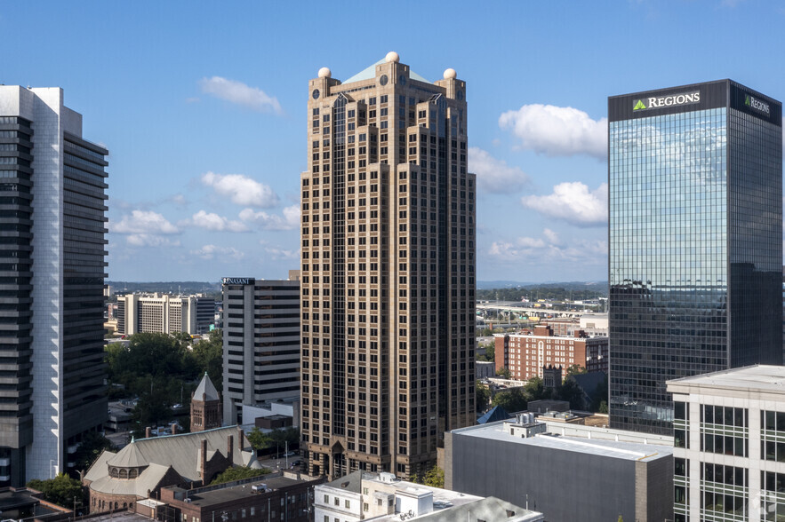 1901 6th Ave N, Birmingham, AL en alquiler - Foto del edificio - Imagen 2 de 10