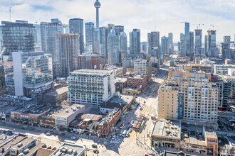 129 Spadina Ave, Toronto, ON - VISTA AÉREA  vista de mapa