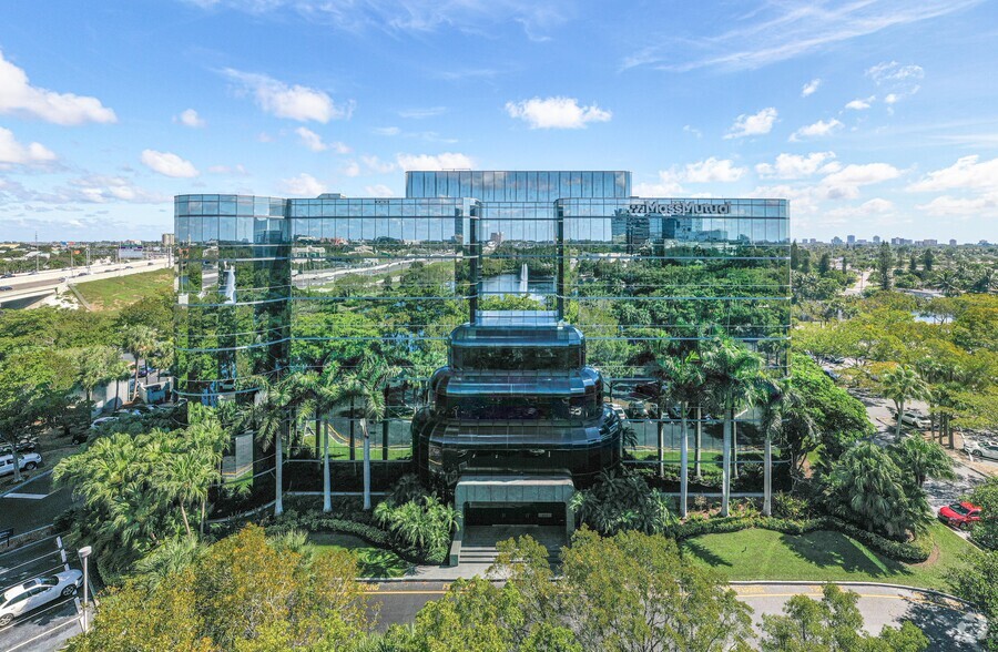 1000 Corporate Dr, Fort Lauderdale, FL en alquiler - Foto del edificio - Imagen 3 de 7