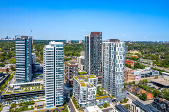 674 Dundas St E, Toronto, ON - VISTA AÉREA  vista de mapa