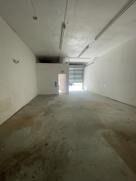 701 NE 1st Ave, Pompano Beach, FL en alquiler - Foto del interior - Imagen 2 de 4