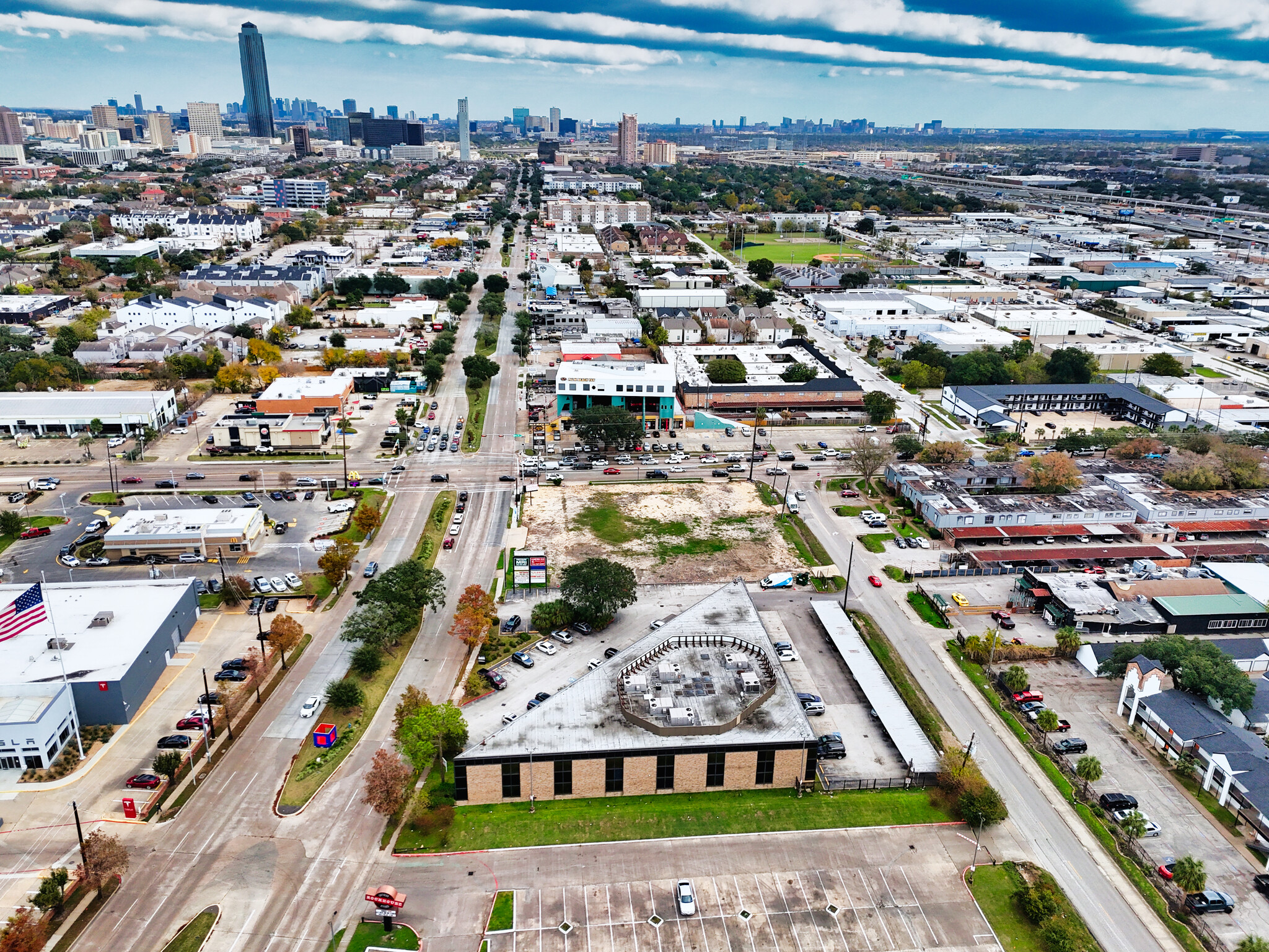 6009 Richmond Ave, Houston, TX en alquiler Vista aérea- Imagen 1 de 5