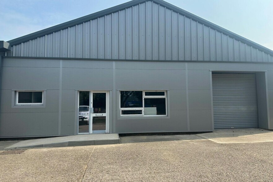 17-20 Hampstead Ave, Mildenhall en alquiler - Foto del edificio - Imagen 2 de 5