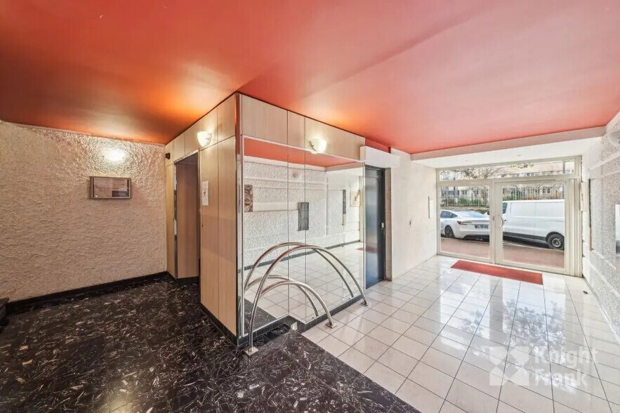 9 Rue Vaudétard, Issy-les-Moulineaux en alquiler - Vestíbulo - Imagen 2 de 9