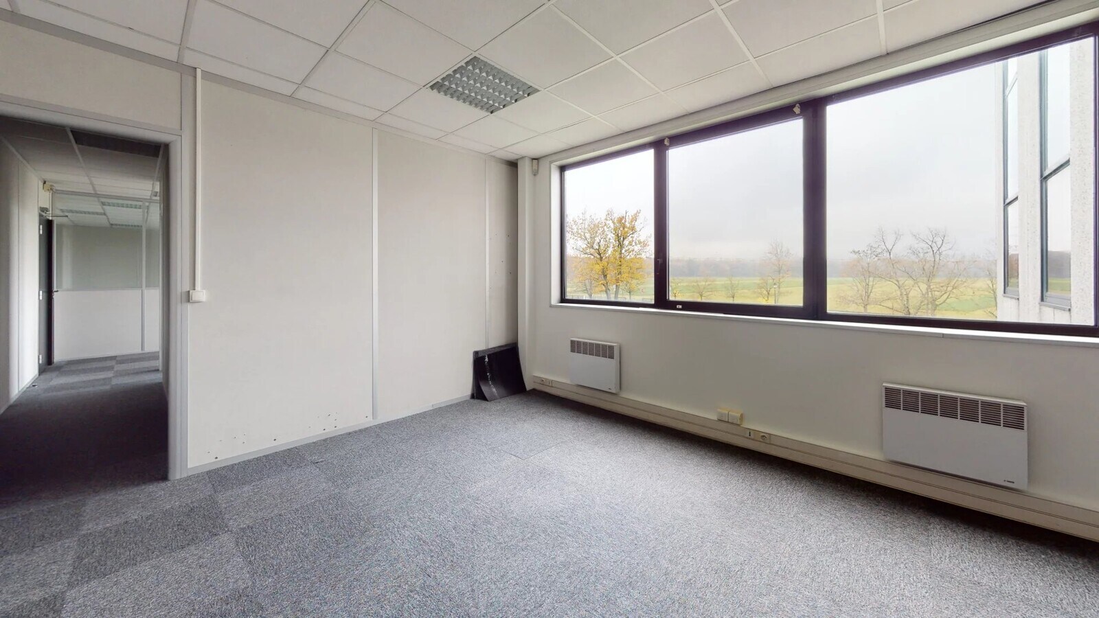 2 Rue Des Commères, Coignieres, YVE 78310 - Unidad Lot 1 - - Foto del interior - Image 1 of 5