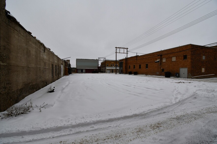 115 W Bell St, Glendive, MT en venta - Foto principal - Imagen 1 de 2