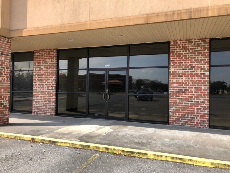 3501 Chateau Blvd, Kenner, LA en alquiler - Foto del edificio - Imagen 2 de 5