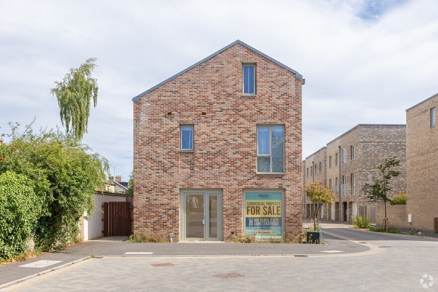 25 Headly St, Cambridge en venta - Foto del edificio - Imagen 2 de 2