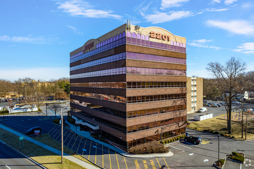 2201 Rt 38, Cherry Hill, NJ en alquiler - Foto del edificio - Imagen 2 de 11