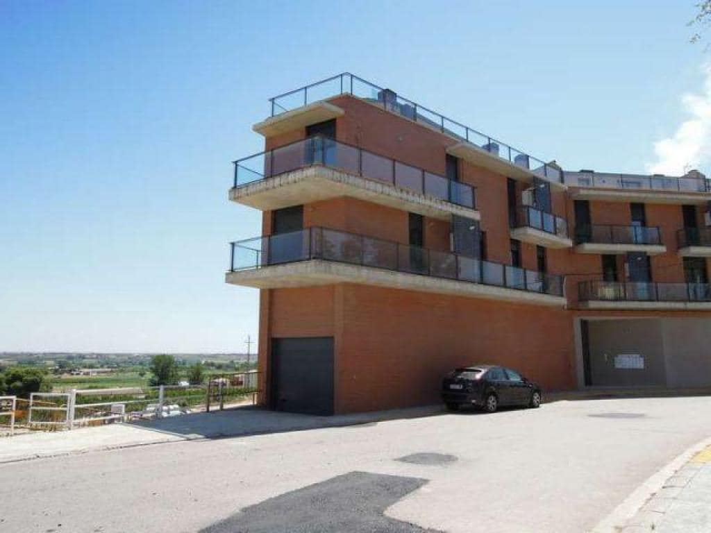 Edificio residencial en Vilanova de la Barca, Lérida en venta Foto principal- Imagen 1 de 2