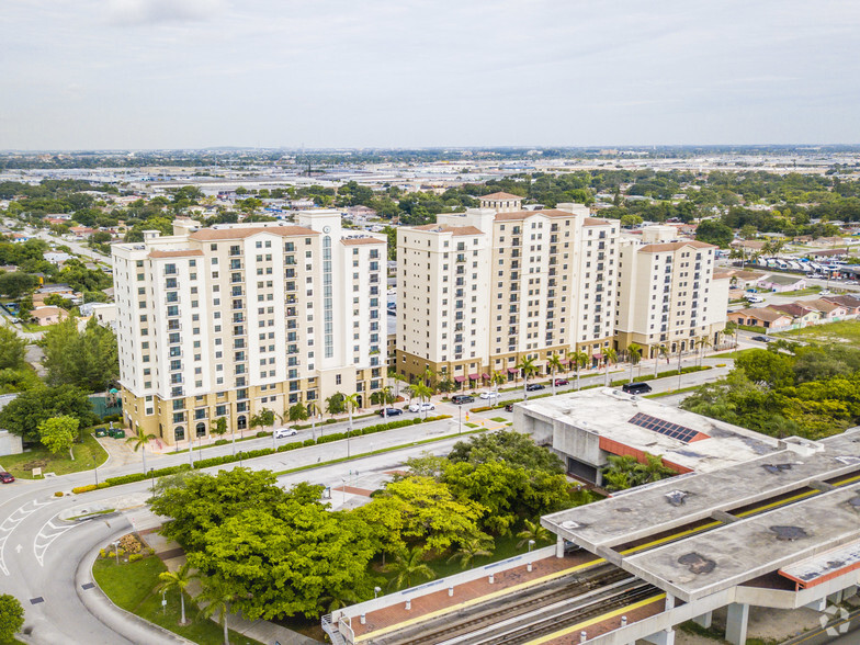 5225 NW 29th Ave, Miami, FL en alquiler - Foto del edificio - Imagen 1 de 11