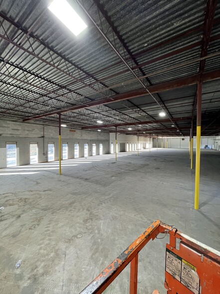 2800 Lithonia Industrial Blvd, Lithonia, GA en venta - Foto del interior - Imagen 3 de 14