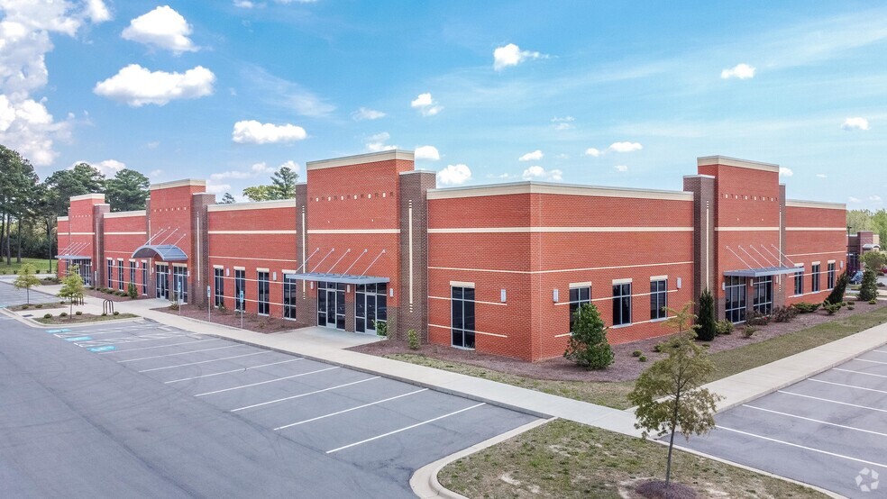 2810 Procurement Cir, Fayetteville, NC en venta - Foto del edificio - Imagen 1 de 26