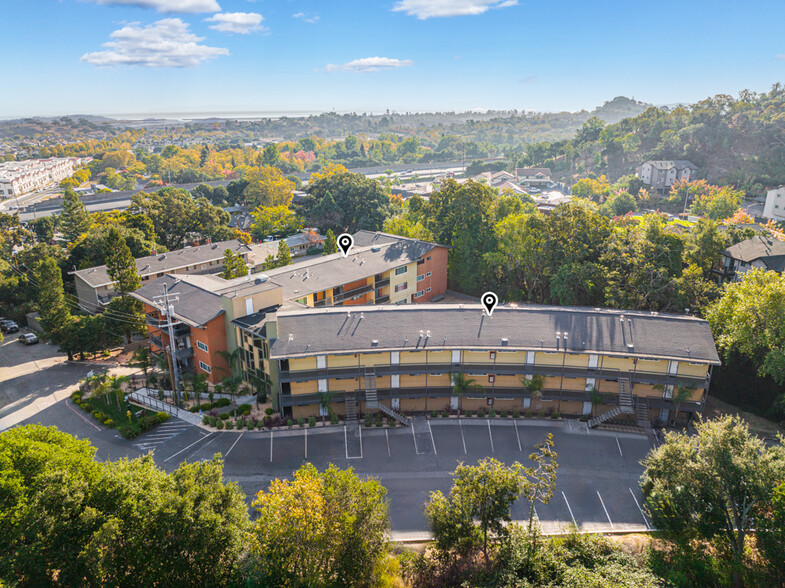 195 Los Robles Rd, Novato, CA en venta - Foto del edificio - Imagen 1 de 36