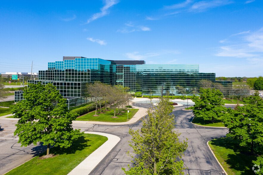 38777 W 6 Mile Rd, Livonia, MI en alquiler - Foto del edificio - Imagen 2 de 16