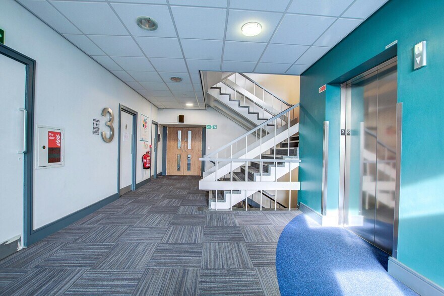 Regent Ctr, Gosforth en alquiler - Foto del edificio - Imagen 2 de 21