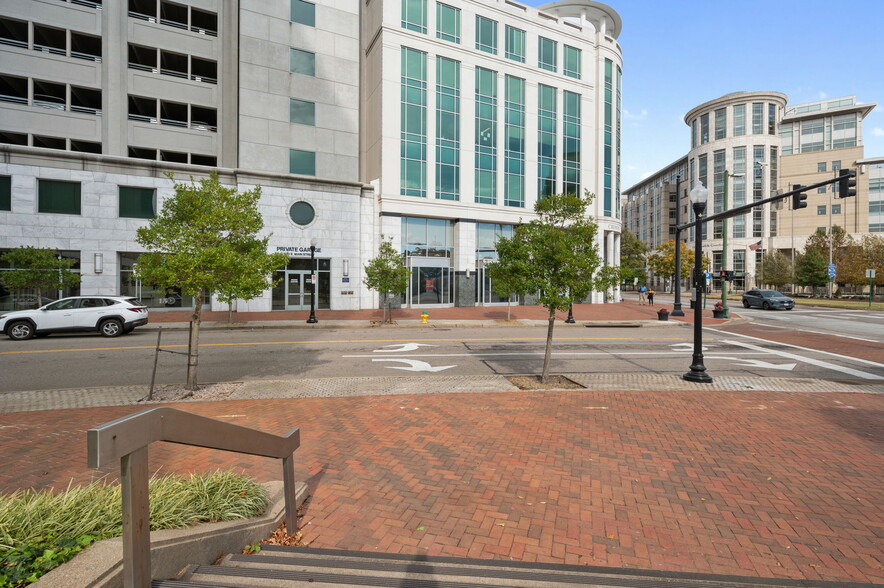 580 E Main St, Norfolk, VA en alquiler - Foto del edificio - Imagen 3 de 41