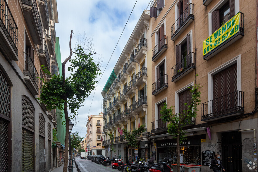 Calle Del Pez, 6, Madrid, Madrid en alquiler - Foto del edificio - Imagen 2 de 2