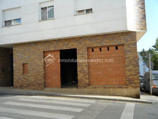 Local en Cáceres, Cáceres en venta Foto del edificio- Imagen 1 de 6