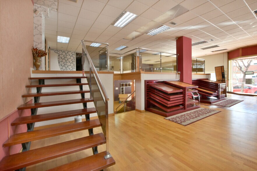 Local en Sant Feliu de Llobregat en venta - Foto del edificio - Imagen 1 de 33