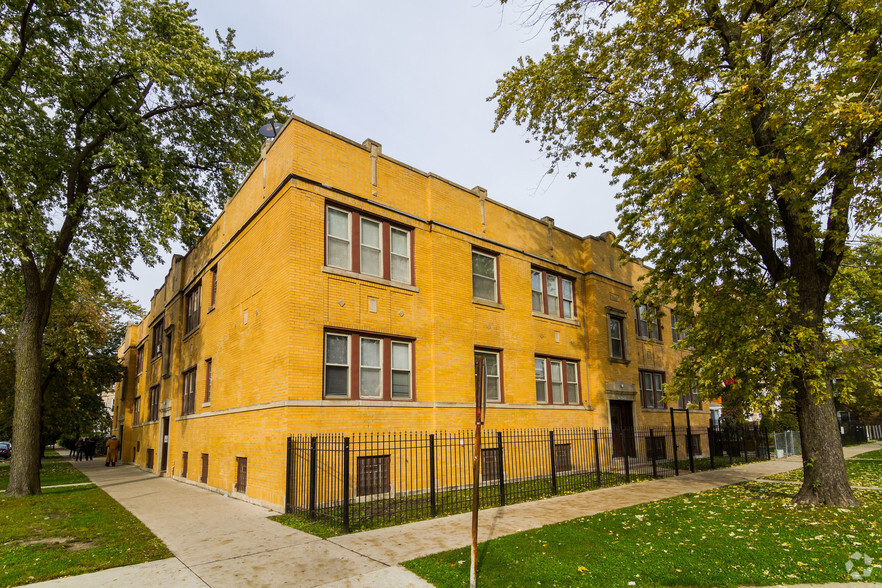 3752 W Huron St, Chicago, IL en venta - Foto principal - Imagen 1 de 29