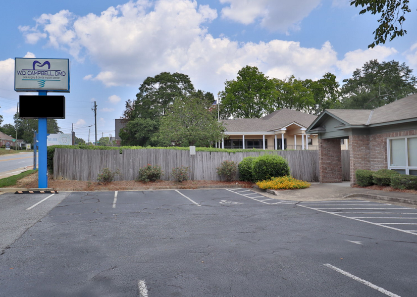 1818 Warm Springs Rd, Columbus, GA en alquiler - Foto del edificio - Imagen 2 de 23