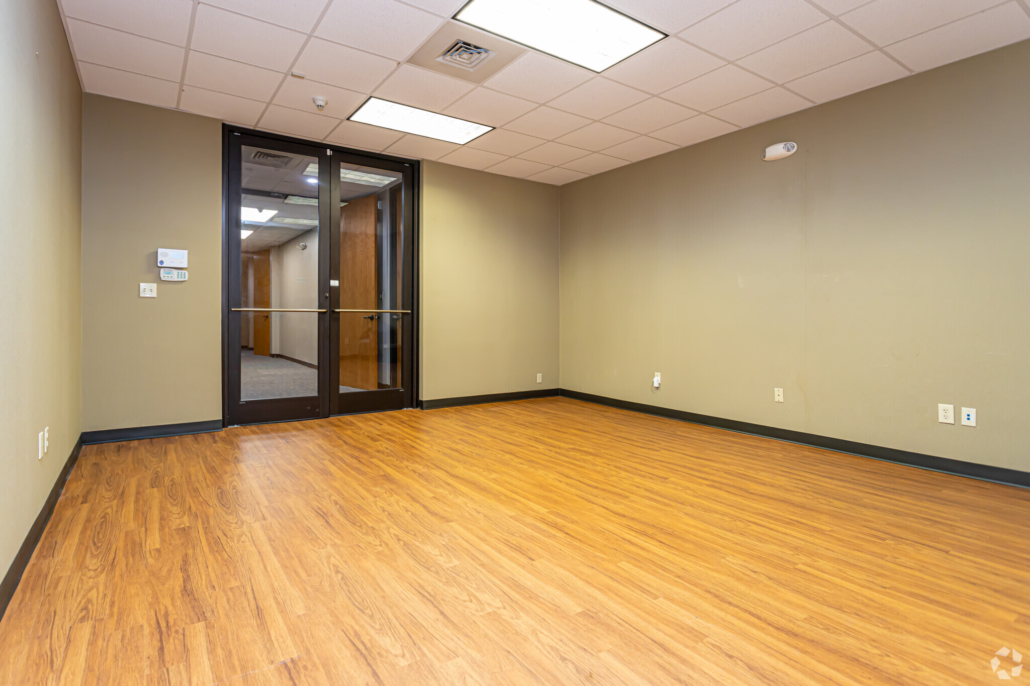 5757 Corporate Blvd, Baton Rouge, LA en alquiler Foto del interior- Imagen 1 de 10