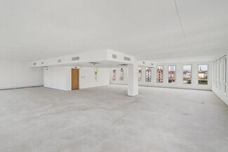 Más detalles de 50 Cours De La République, Villeurbanne - Oficina en venta