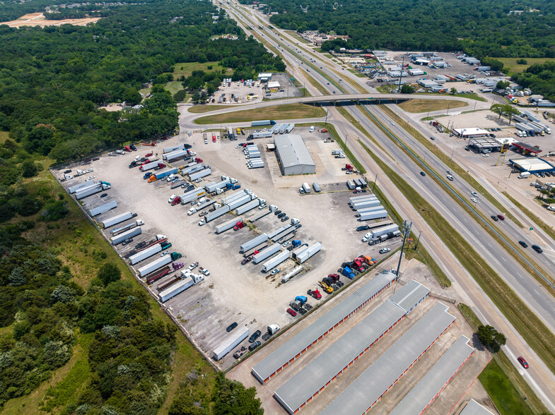 11801 C F Hawn Fwy, Dallas, TX en alquiler - Vista aérea - Imagen 3 de 3