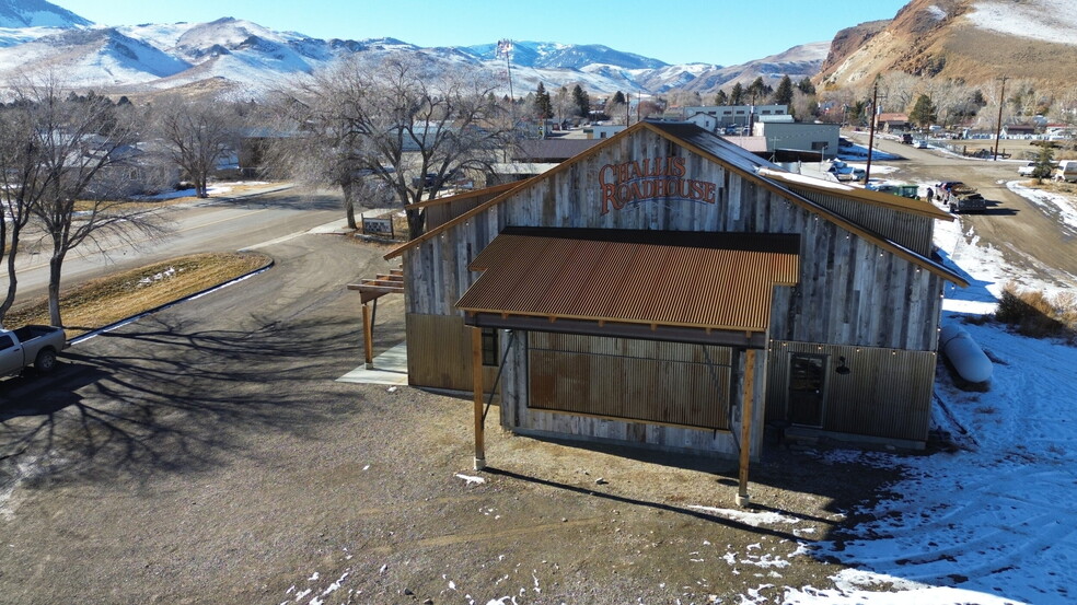 1220 E Main Ave, Challis, ID en venta - Foto del edificio - Imagen 1 de 7