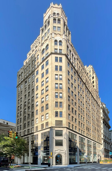 915 Broadway, New York, NY en alquiler - Foto del edificio - Imagen 1 de 12