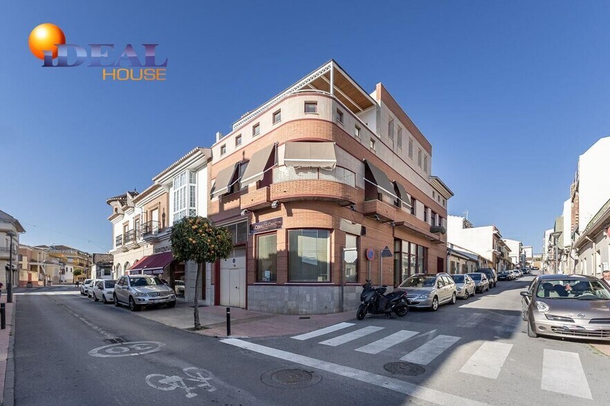 Calle Santa Adela, 1, Peligros, Granada en venta - Foto del edificio - Imagen 1 de 8