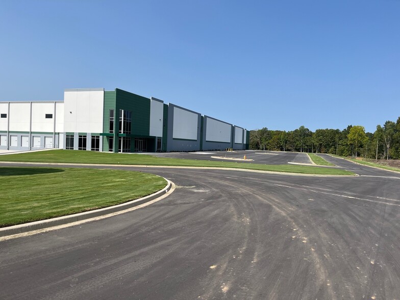 Hunter Industrial Park, Laurens, SC en alquiler - Foto del edificio - Imagen 3 de 7