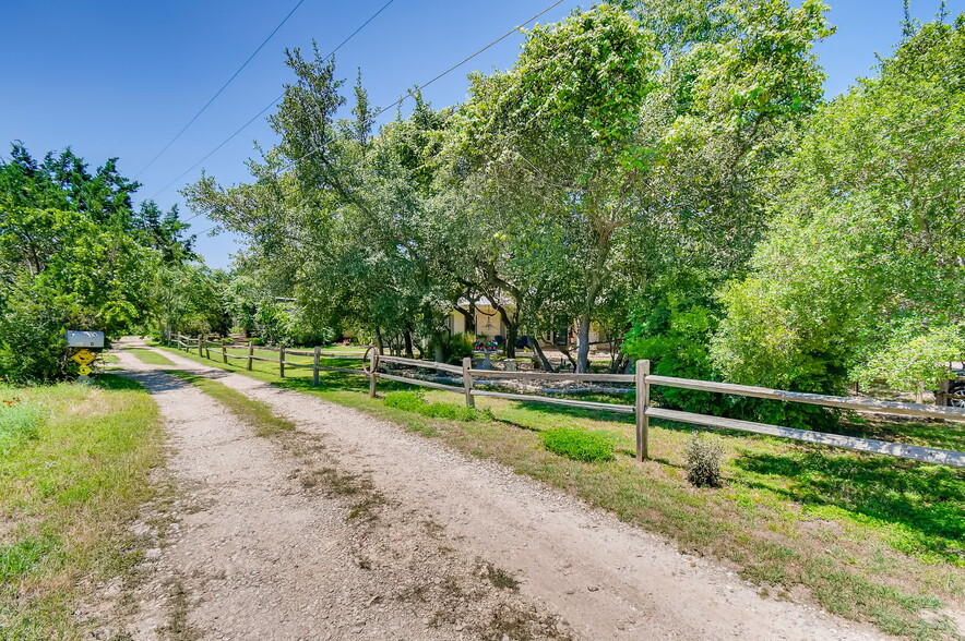 14200 Sawyer Ranch Rd, Dripping Springs, TX en venta - Foto del edificio - Imagen 3 de 40