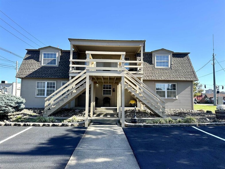 701 Winchester Ave, Ashland, KY en venta - Foto del edificio - Imagen 1 de 33