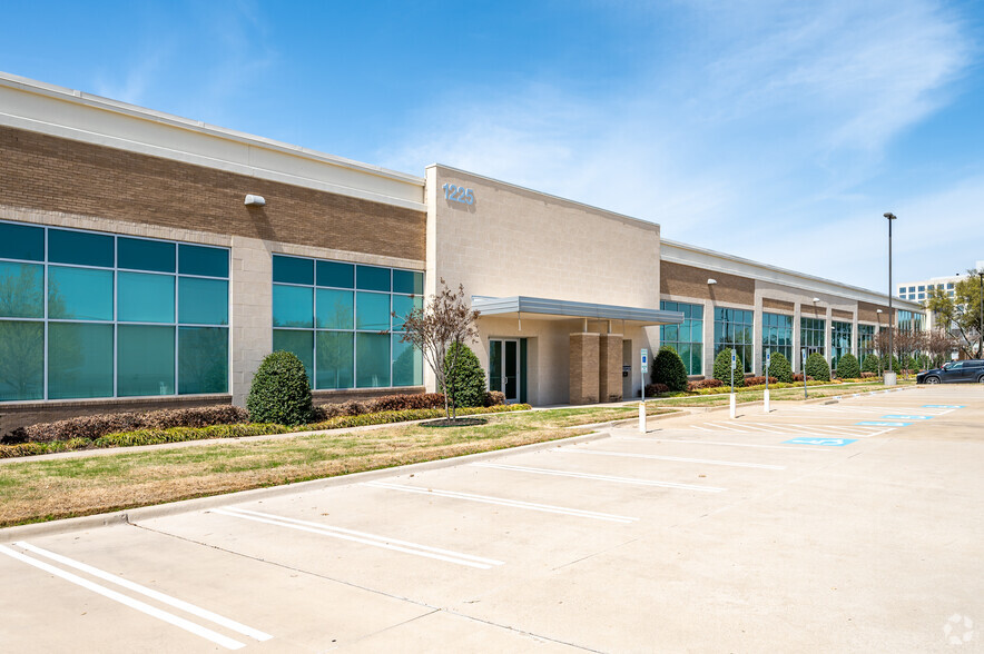 1225 Alma Rd, Richardson, TX en alquiler - Foto del edificio - Imagen 1 de 8